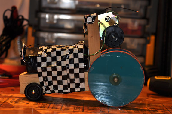 Motorized Pinewood Derby Car