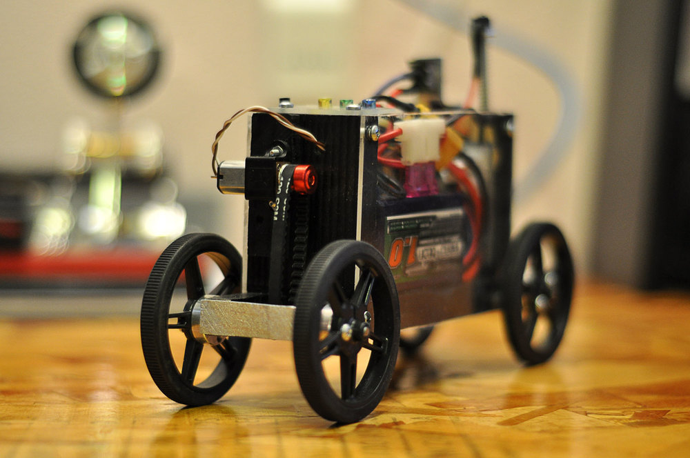Motorized Pinewood Derby Car 2013