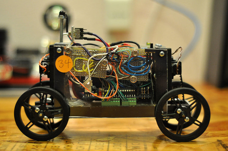 Motorized Pinewood Derby Car 2013